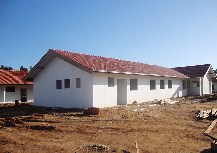 Schule und Kindergarten in Barra Velha, Brasilien