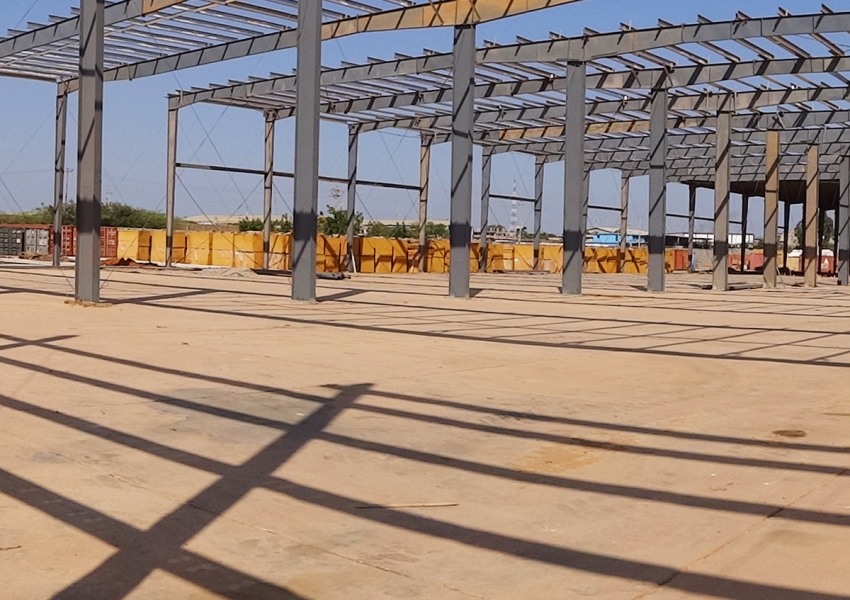 Production hall based on steel structure on 24,000 m²