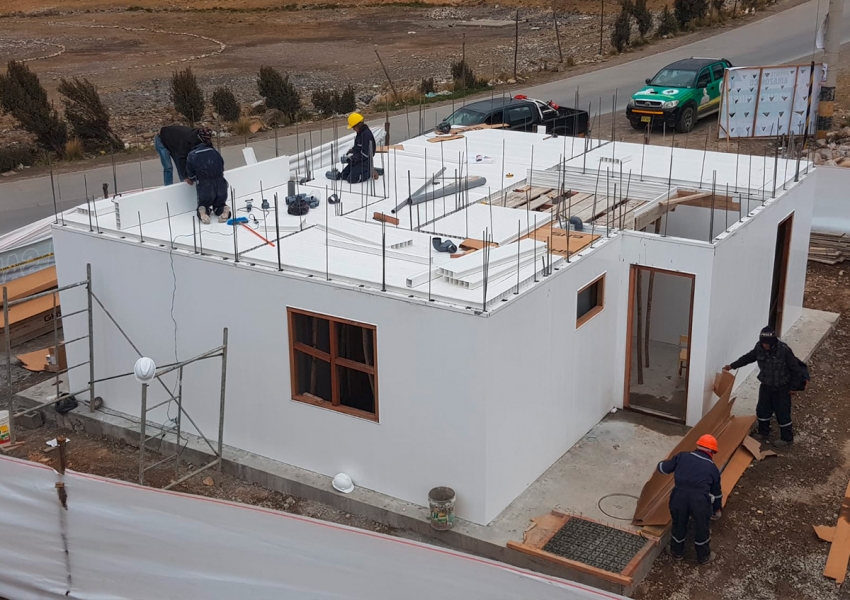 Day 7-11: The ceiling slab to construct the second story is put in place. 