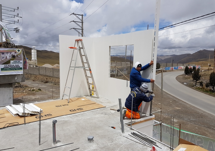 Day 12–18: The construction of the second floor is going on rapidly and for sure - successfully!