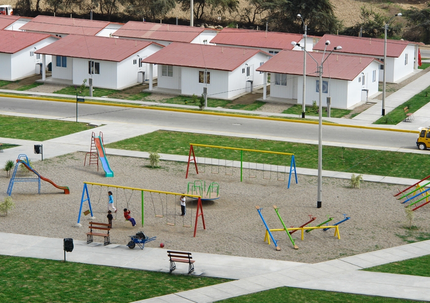 Siedlung mit GHS Permanent Homes in Chincha, Peru